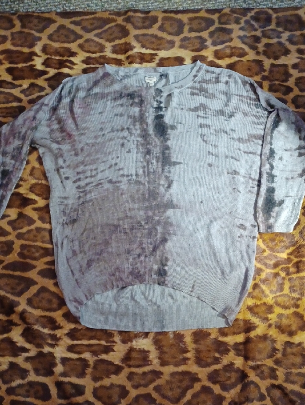 Wilfred Heathered Light Gray Tie Dyed Ribbed Sweater